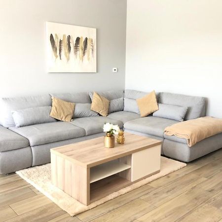 Loft Evasion , Parking Gratuit , 5 Min Auxerre Appartement Monéteau Buitenkant foto