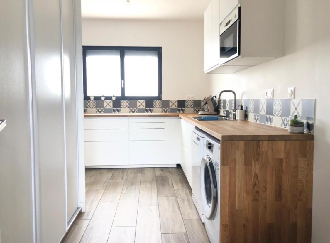 Loft Evasion , Parking Gratuit , 5 Min Auxerre Appartement Monéteau Buitenkant foto